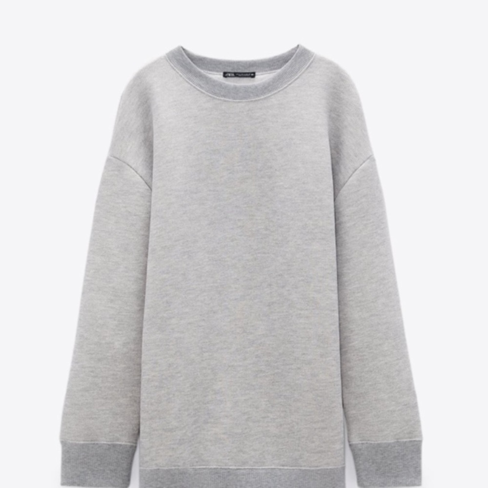 ZARA OVERSIZED SWEATSHIRT